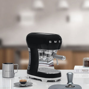Smeg Retro Espresso Machine — Black